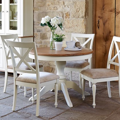 Round Dining Tables